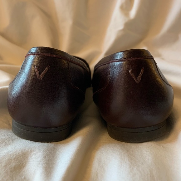 Vionic dark wine leather 'Savannah' penny loafers - Picture 4 of 9